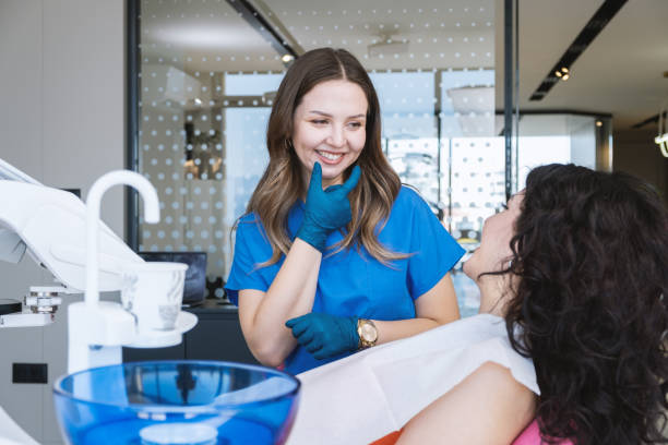 Best Teeth Whitening  in Holiday, FL